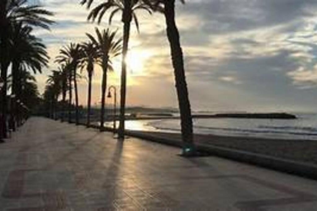 Appartamento 2 Linea De Mar Con Entrada Independiente Cubelles Esterno foto